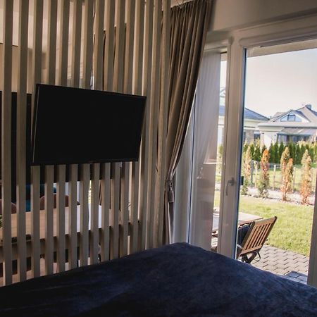 Lilly Apartment With Pool And Terrace Palanga Exterior foto